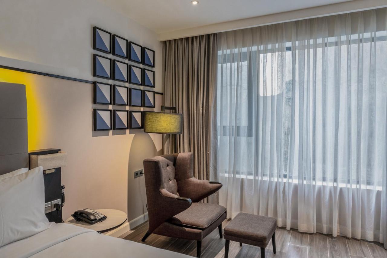 M Village Hotel Ton That Dam Cidade de Ho Chi Minh Exterior foto