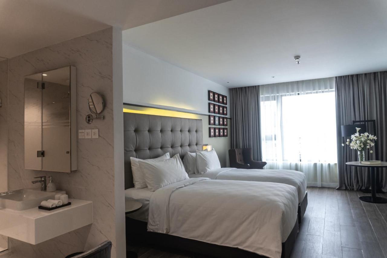 M Village Hotel Ton That Dam Cidade de Ho Chi Minh Exterior foto